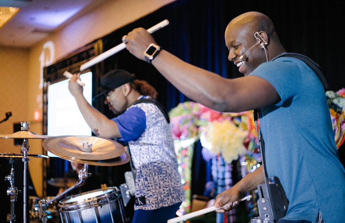 Rhythm Messengers performing